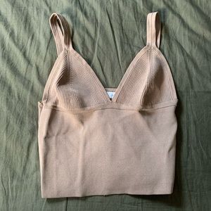 Zara triangle top